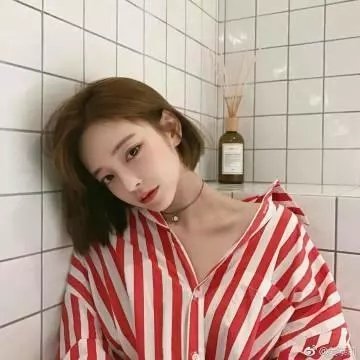 绯闻 海报